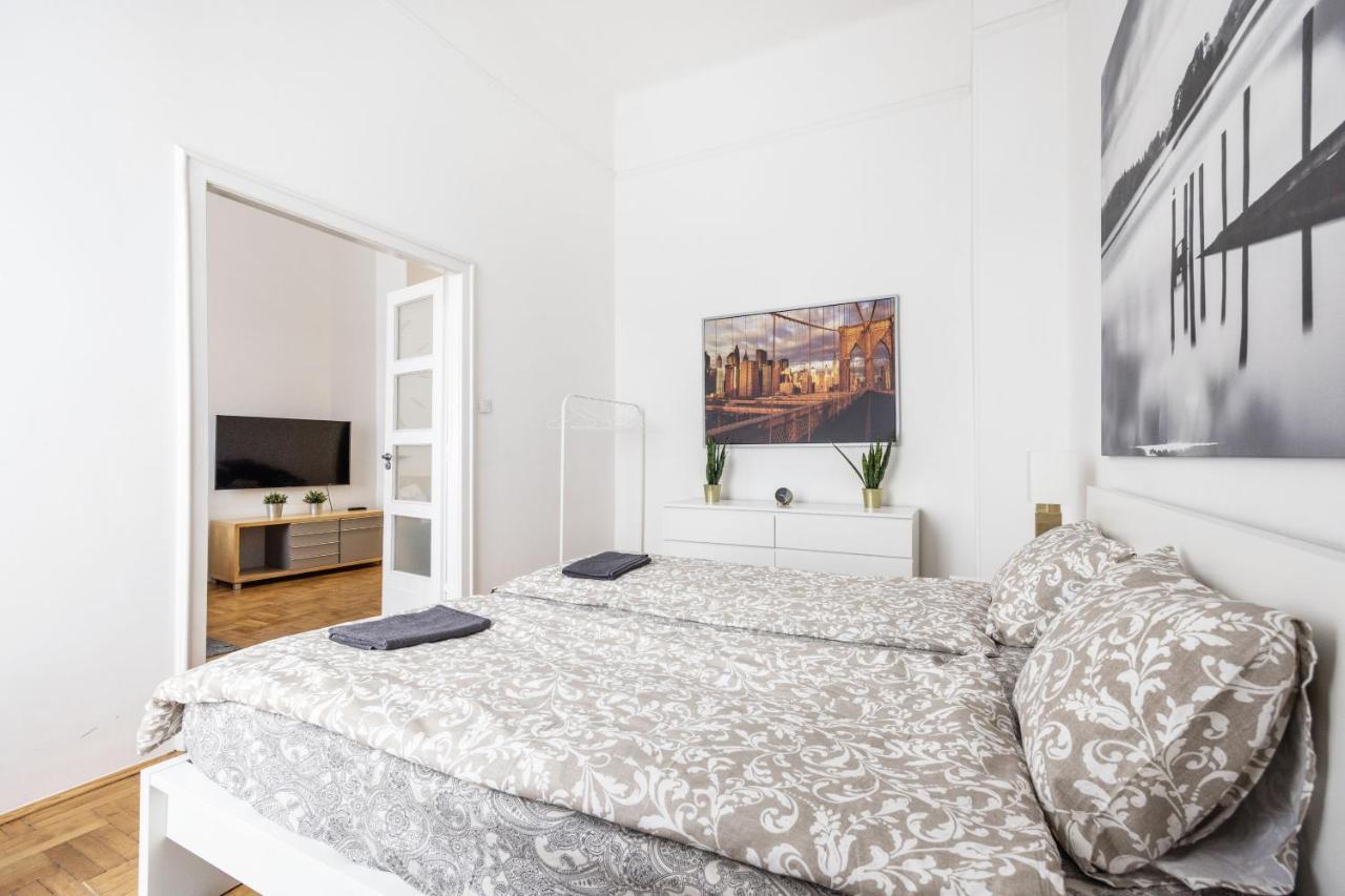 Elegant Apartment In Super Central Location Budapeszt Zewnętrze zdjęcie